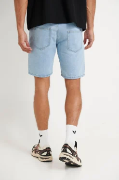 Shorts><noscript><img width=