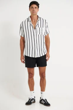 Shorts>Sampson and Taylor Ben Mesh Lined Short Black - Sale