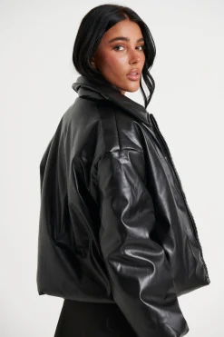 Jackets & Blazers><noscript><img width=