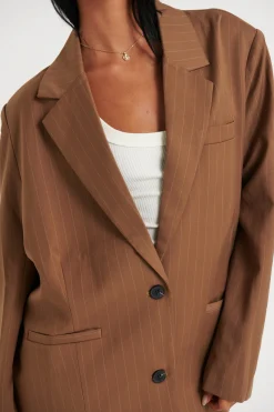 Jackets & Blazers><noscript><img width=
