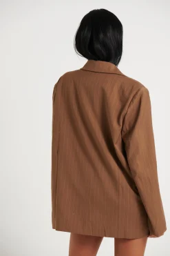 Jackets & Blazers><noscript><img width=