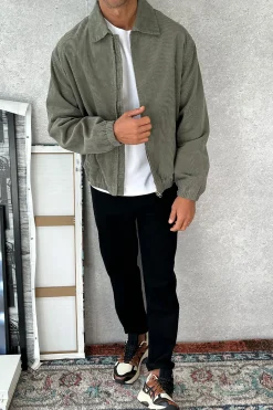 Jackets><noscript><img width=