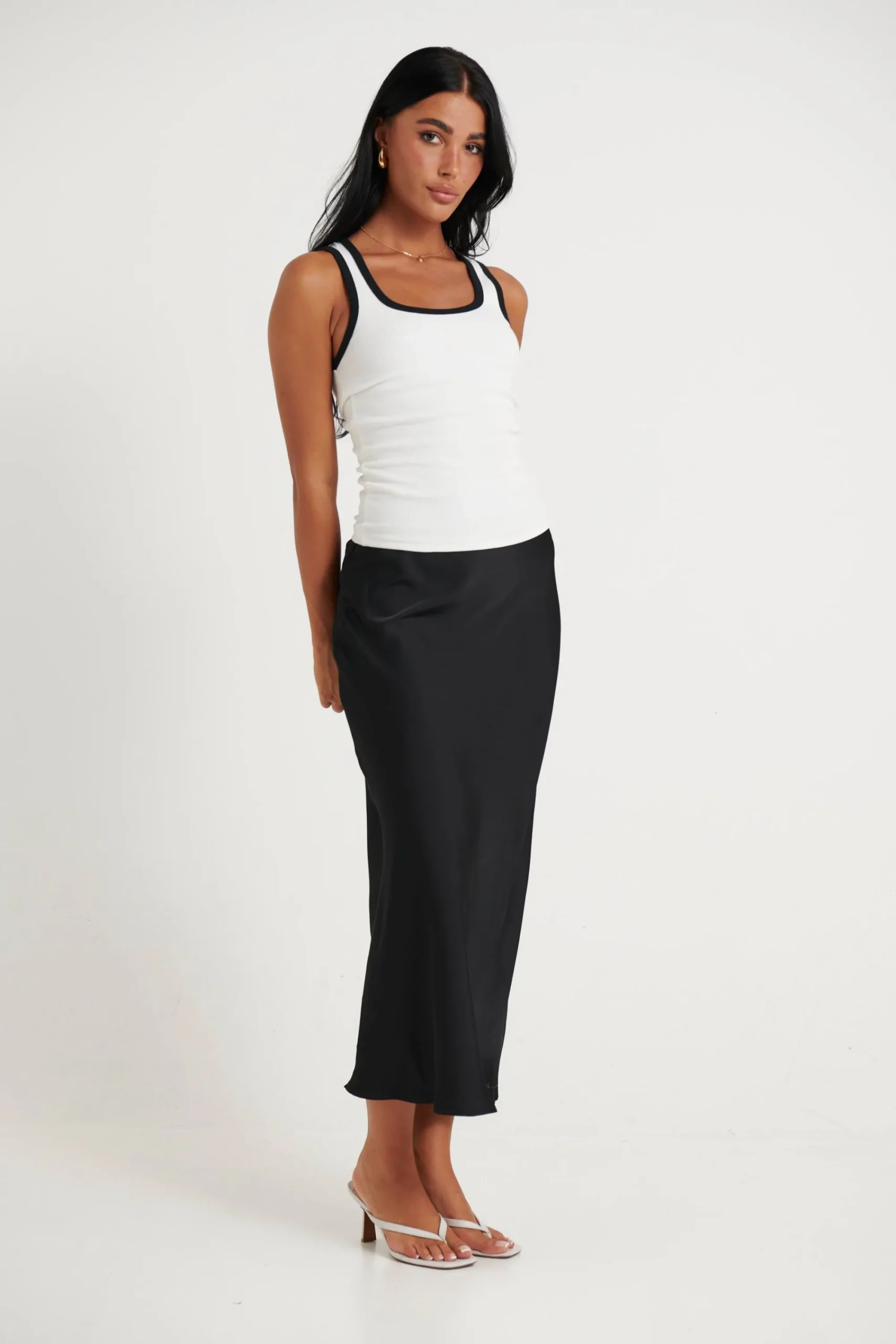 Skirts>Light The Fuze Dove Midi Skirt Black