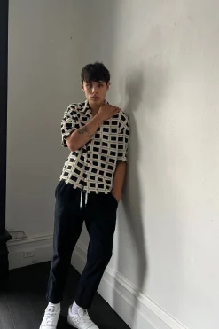 Pants><noscript><img width=