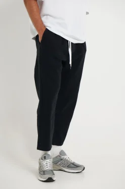 Pants><noscript><img width=