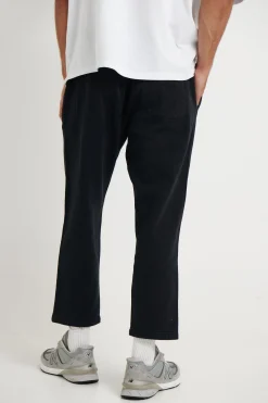 Pants><noscript><img width=