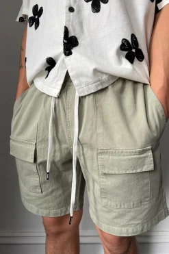Shorts><noscript><img width=