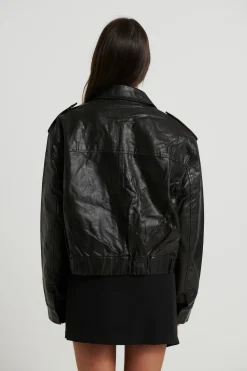 Jackets & Blazers><noscript><img width=