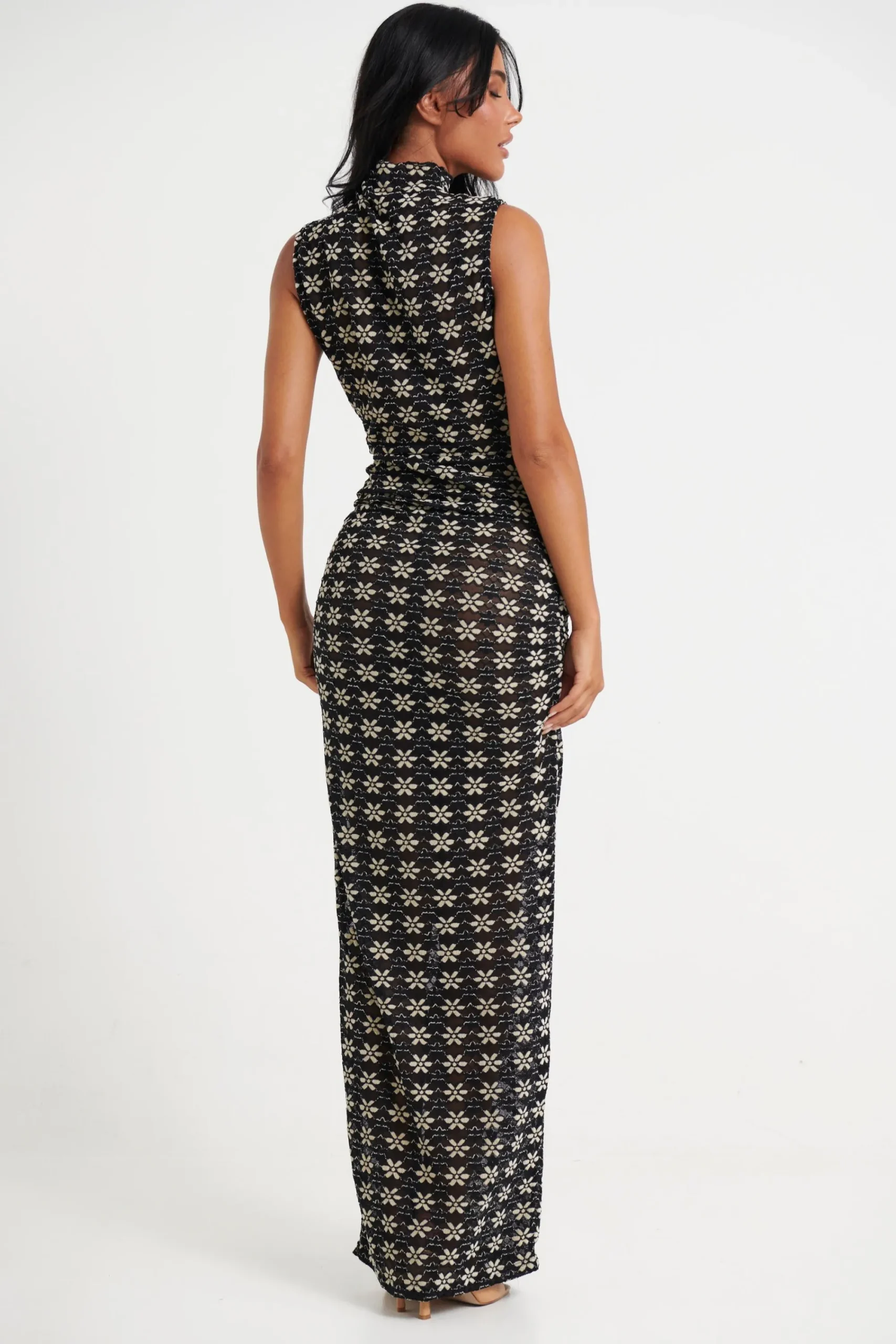 Dresses>Lioness Elle Maxi 70's Onyx