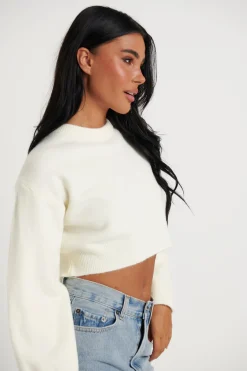Knitwear><noscript><img width=