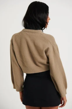 Knitwear><noscript><img width=