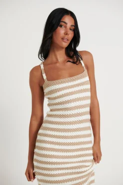 Dresses><noscript><img width=