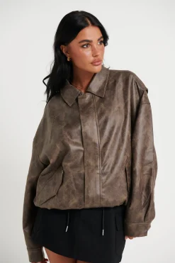 Jackets & Blazers><noscript><img width=