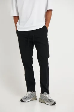 Pants><noscript><img width=