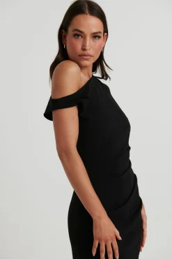 Dresses><noscript><img width=