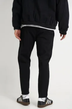 Pants><noscript><img width=