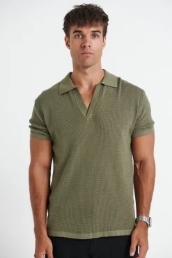 Shirts><noscript><img width=