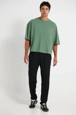 Pants><noscript><img width=