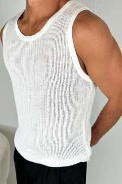 Tanks><noscript><img width=