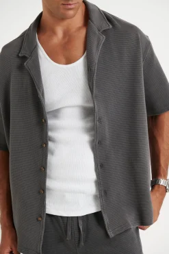 Shirts><noscript><img width=