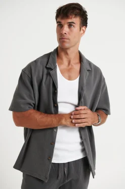 Shirts><noscript><img width=