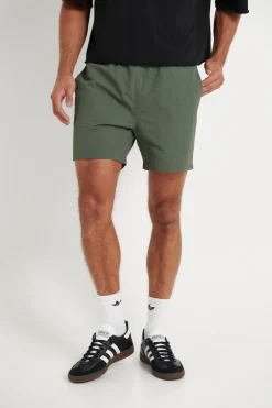 Shorts><noscript><img width=