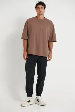 Pants><noscript><img width=