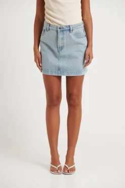 Denim>Top One Lady's Fashion Peggy Skirt Light Denim