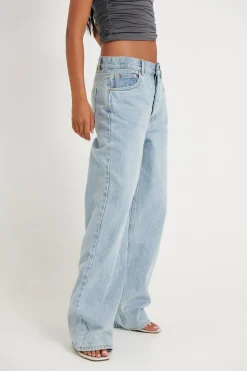 Pants><noscript><img width=