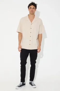 Shirts><noscript><img width=