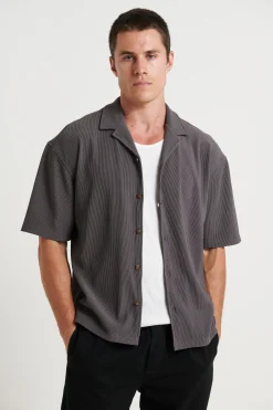 Shirts><noscript><img width=