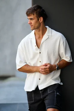 Shirts><noscript><img width=