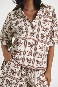 Shirts><noscript><img width=