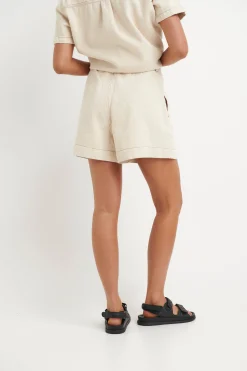 Shorts><noscript><img width=