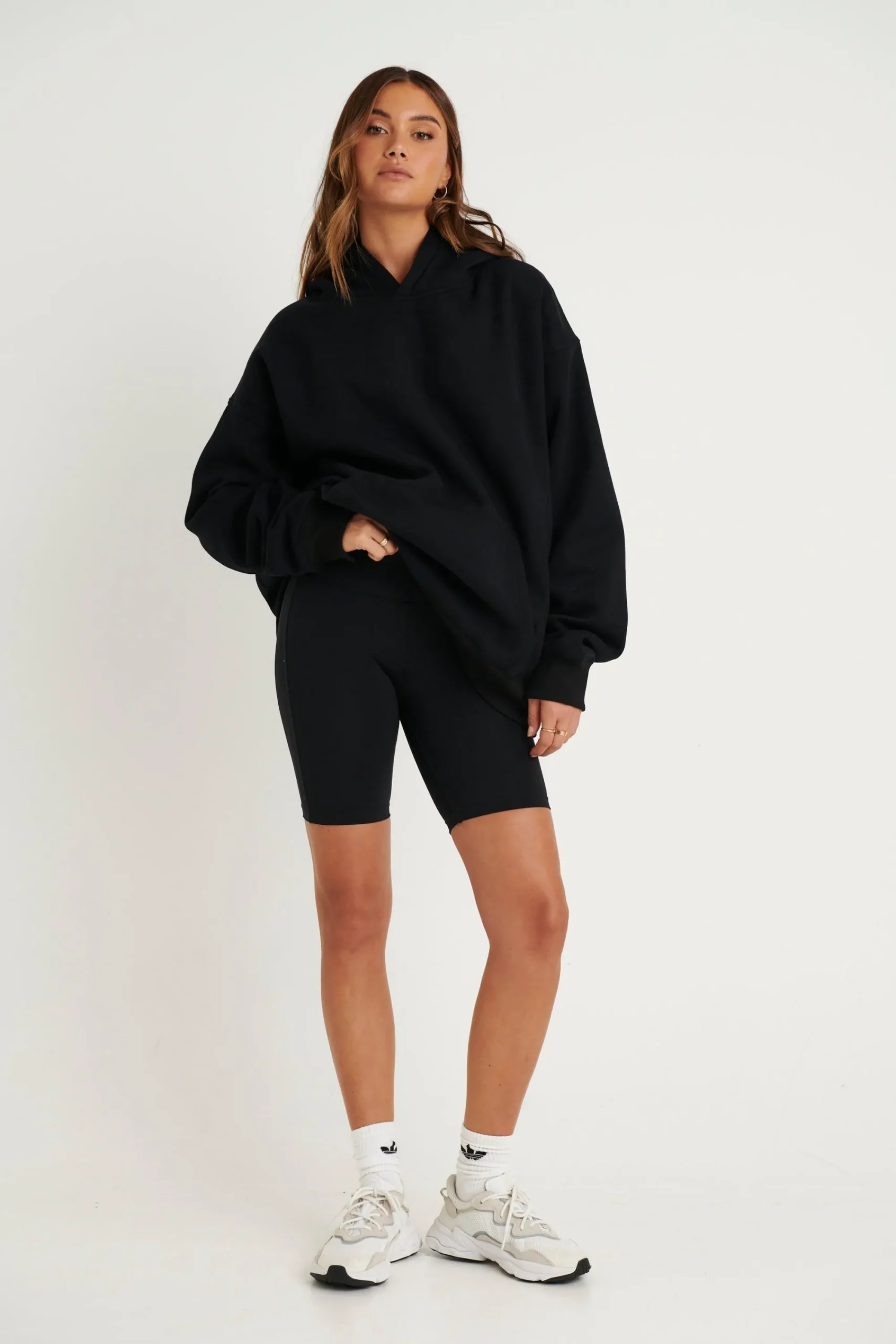 Sweaters & Jumpers>Sampson and Taylor Unisex Roman Oversize Hoodie Black